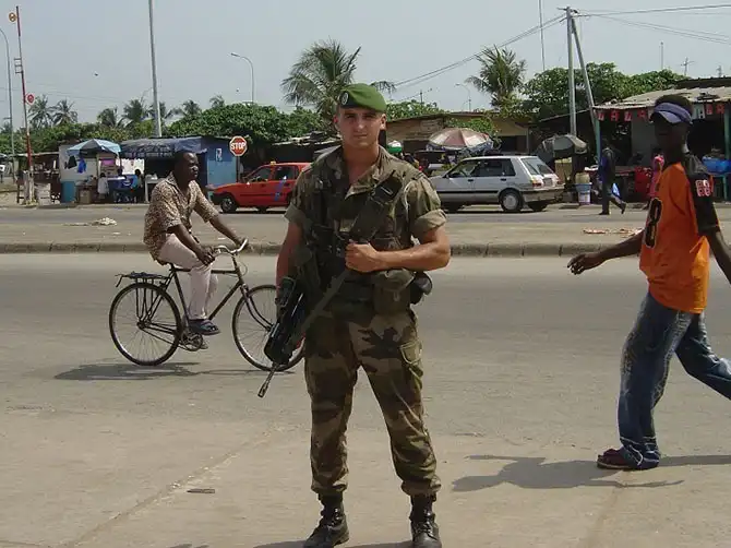 Как живет во Франции белорус - патриот