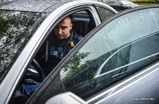 Как живет во Франции белорус - патриот