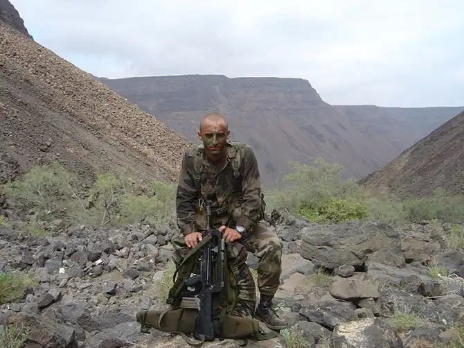 Как живет во Франции белорус - патриот