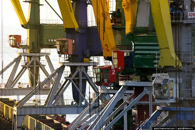 Экскурсия по морским терминалам отгрузки угля в России