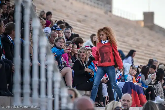 Путь Олимпийского огня из Греции в Москву