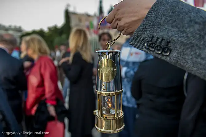 Путь Олимпийского огня из Греции в Москву