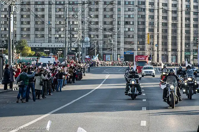 Путь Олимпийского огня из Греции в Москву