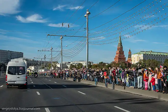 Путь Олимпийского огня из Греции в Москву