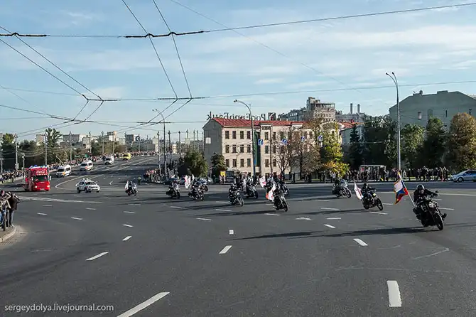 Путь Олимпийского огня из Греции в Москву