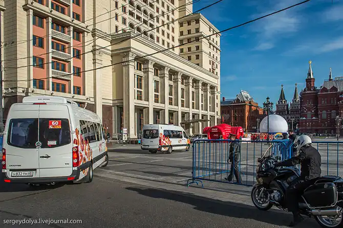 Путь Олимпийского огня из Греции в Москву