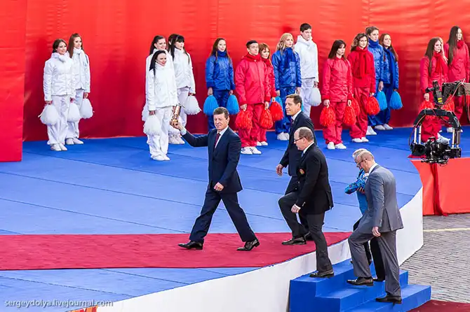 Путь Олимпийского огня из Греции в Москву