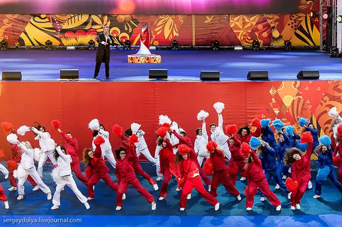 Путь Олимпийского огня из Греции в Москву