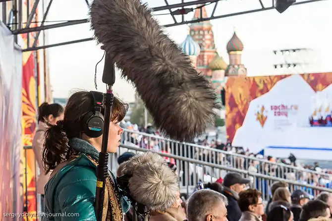 Путь Олимпийского огня из Греции в Москву