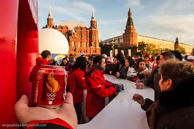Путь Олимпийского огня из Греции в Москву