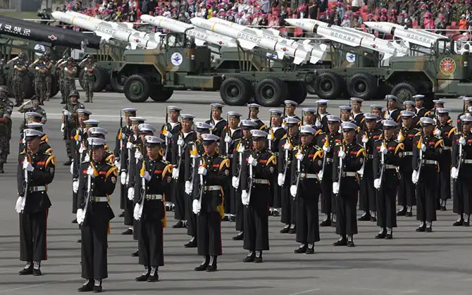Самый большой южнокорейский парад за последние 10 лет