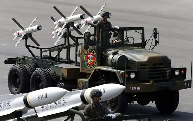 Самый большой южнокорейский парад за последние 10 лет