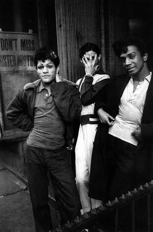 Противоречивая Америка в лучших фотографиях Роберта Франка