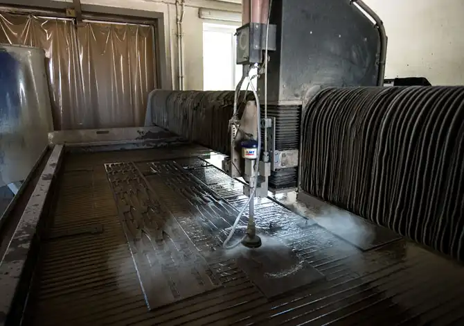 Как делают оружие в дагестанских мастерских