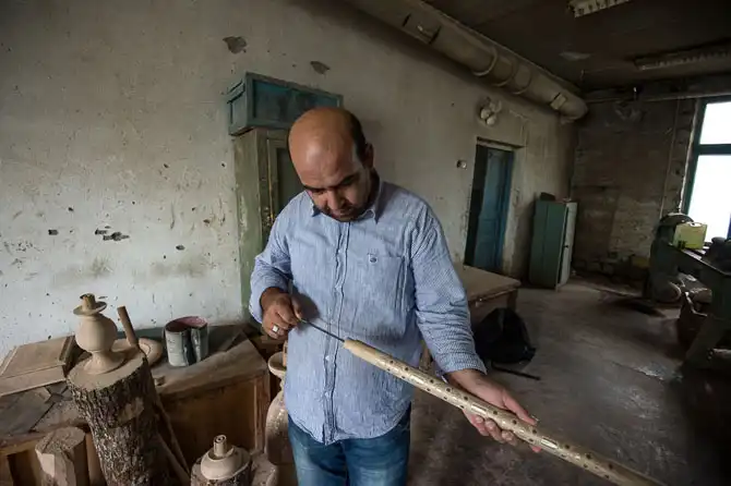 Как делают оружие в дагестанских мастерских