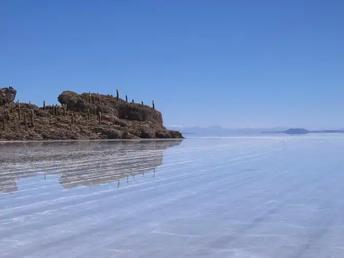 Путешествие по крупнейшей соляной пустыне мира