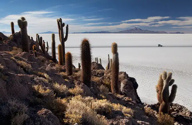 Путешествие по крупнейшей соляной пустыне мира