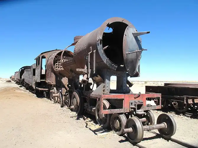 Путешествие по крупнейшей соляной пустыне мира