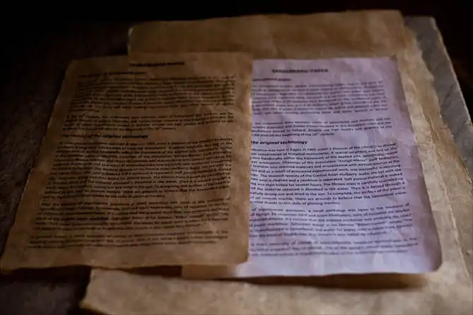 Как делают шелковую бумагу в Самарканде