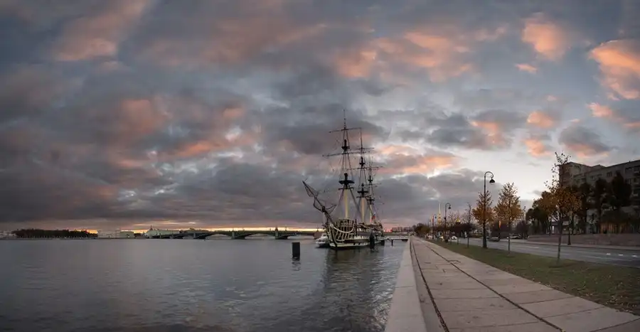 Санкт-Петербург