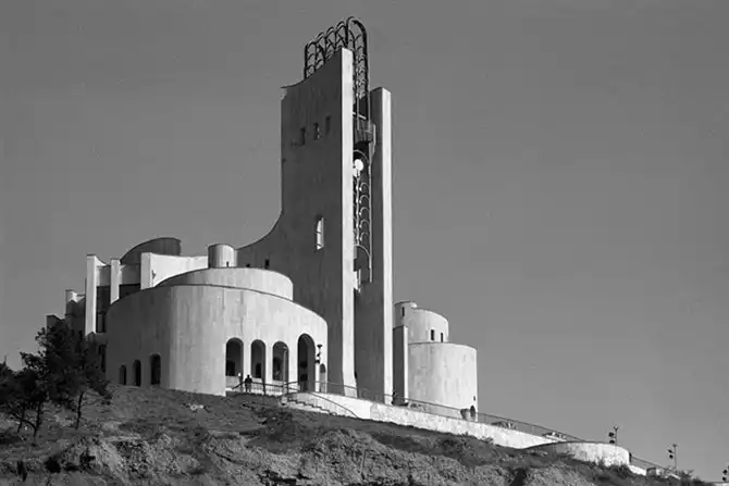 Фантастические сооружения советской архитектуры