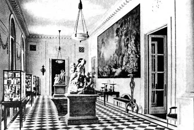 Заброшенное военно-инженерное училище