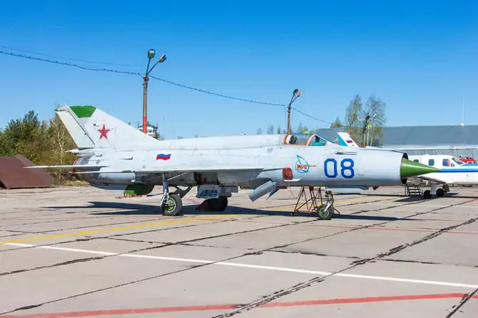 МиГ-21 крупным планом