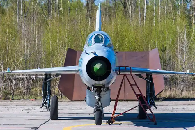 МиГ-21 крупным планом