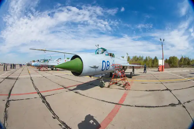 МиГ-21 крупным планом