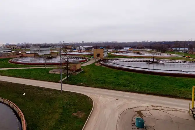 Как очищают сточную воду в Москве