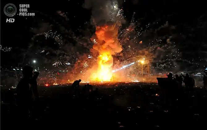 Фестивальные ночи в Мьянме и Таиланде