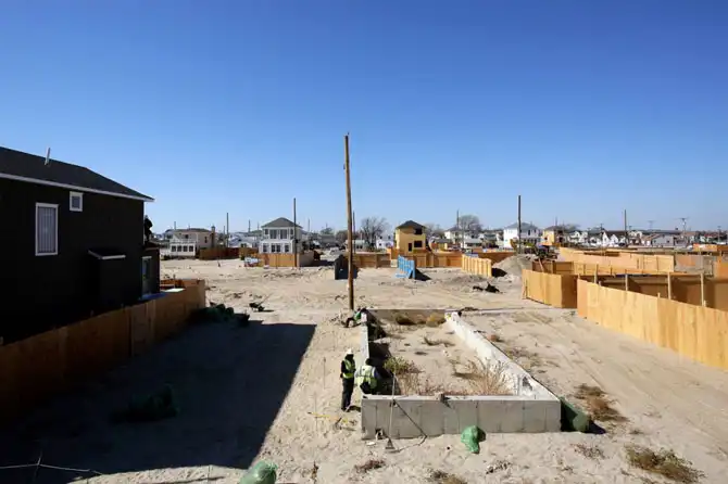 Последствия урагана «Сэнди» год спустя