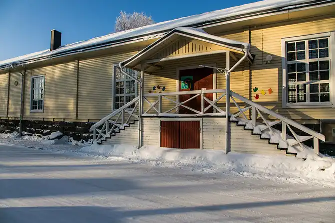 Путешествие по снежному замку в Кеми