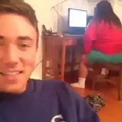 Два забавных видео