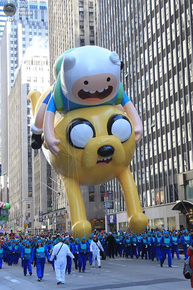 Как прошел парад в честь Дня благодарения в Нью-Йорке