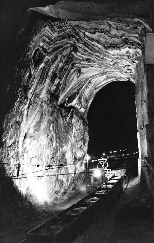 Красные аватары Украины из журнала «Огонек» (1950-61)