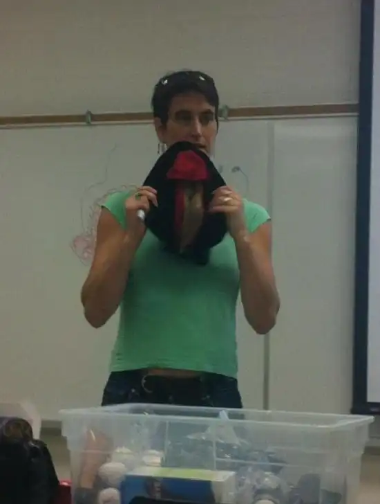 Как канадским школьникам рассказывают про секс