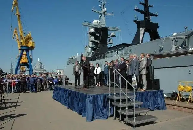 Какие корабли получил ВМФ России в 2013 году?