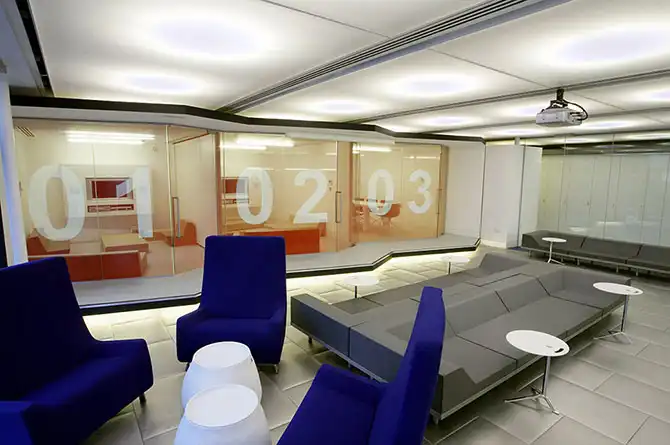 Штаб-квартира Red Bull в Лондоне