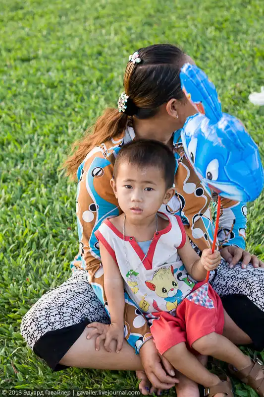 Камбоджа. По улицам Пномпеня