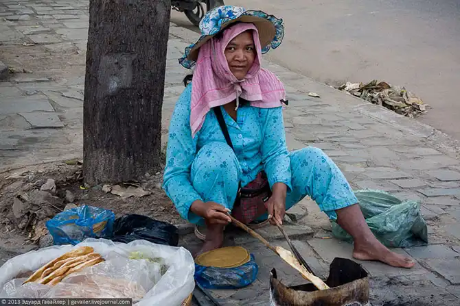 Камбоджа. По улицам Пномпеня