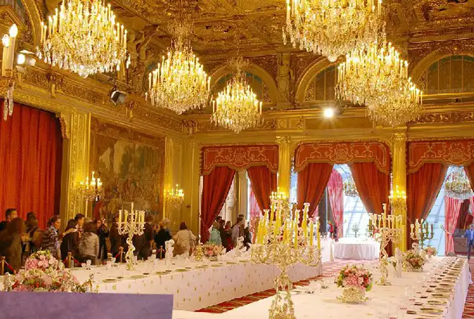 28 резиденций глав Первого и Второго мира