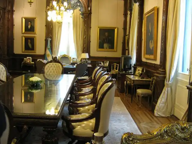 28 резиденций глав Первого и Второго мира