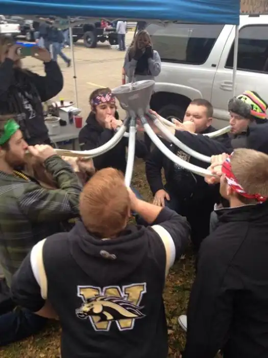 Как отдыхают зарубежные студенты. Часть 10