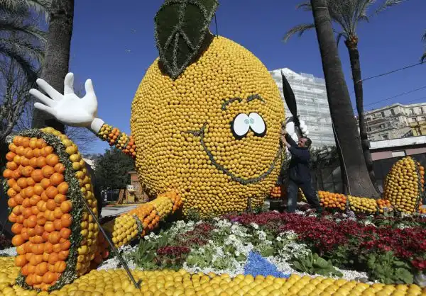 Фестиваль лимонов.