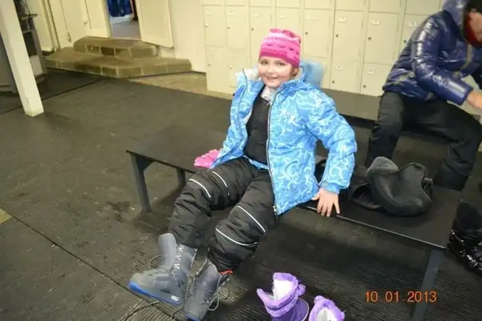 "Давай Соточку" или популярность из-за отсутствия мозгов