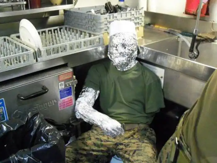 Подборка фэйлов и приколов на работе