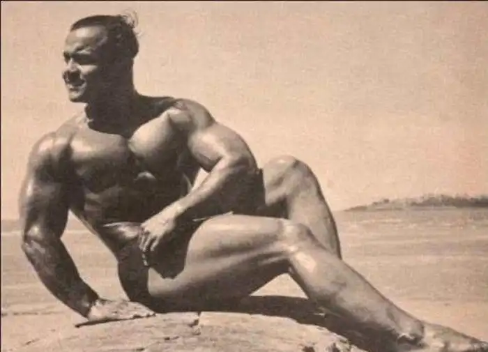 100-летний «Мистер Вселенная»