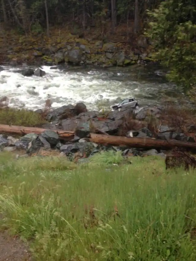 Девушка-водитель может праздновать свой второй день рождения