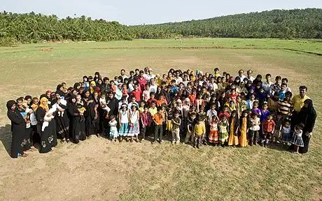 108 пар близнецов в небольшой деревне